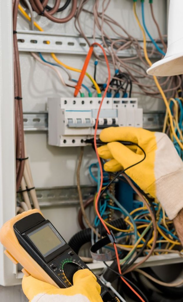 eletricistas em Betim